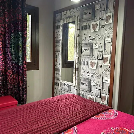 Area Con Piscina 贡多马尔