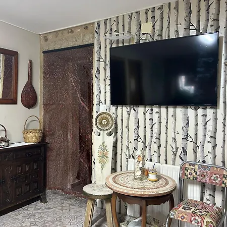Area Con Piscina بيت للعطل غوندومار
